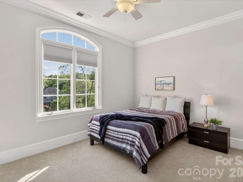 1629 Lookout Circle, Waxhaw, NC 28173.  MLS# CAR4359156, YatesRealty ID 16978. 