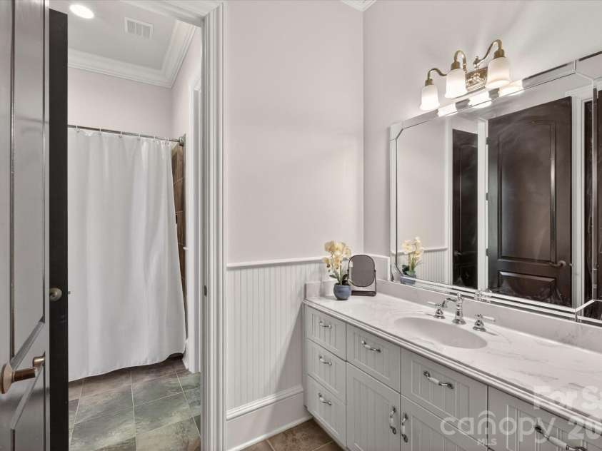 1629 Lookout Circle, Waxhaw, NC 28173.  MLS# CAR4359156, YatesRealty ID 16978. 