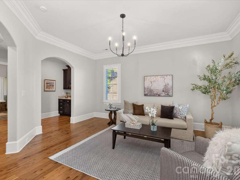 1629 Lookout Circle, Waxhaw, NC 28173.  MLS# CAR4359156, YatesRealty ID 16978. 