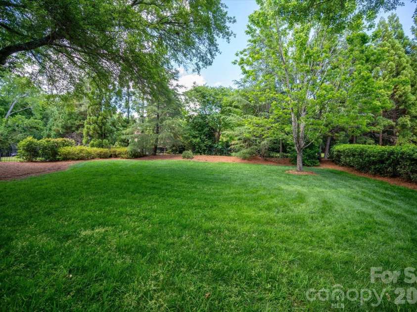 1629 Lookout Circle, Waxhaw, NC 28173.  MLS# CAR4359156, YatesRealty ID 16978. 