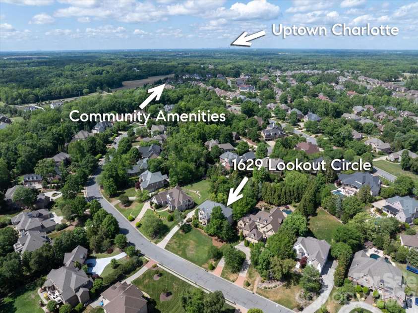1629 Lookout Circle, Waxhaw, NC 28173.  MLS# CAR4359156, YatesRealty ID 16978. 