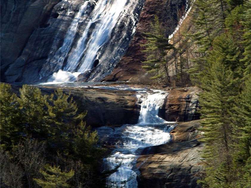 221 Toxaway Falls Drive, Lake Toxaway, NC 28747.  MLS# CAR4246910, YatesRealty ID 16979. 