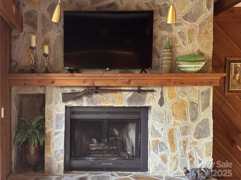 221 Toxaway Falls Drive, Lake Toxaway, NC 28747.  MLS# CAR4246910, YatesRealty ID 16979. 