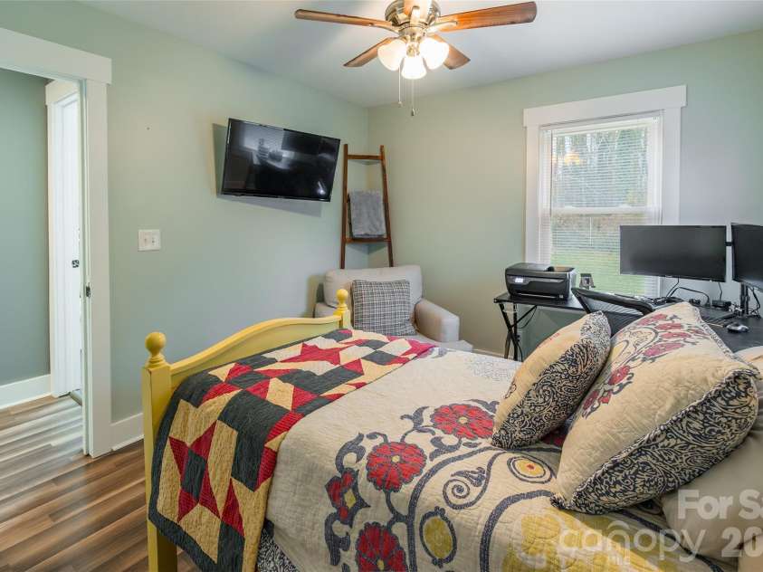 245 Mellon Road, Belmont, NC 28012.  MLS# CAR4376180, YatesRealty ID 16979. 