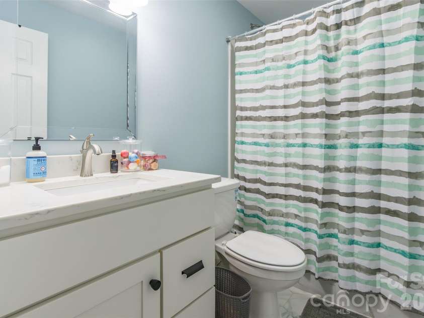 245 Mellon Road, Belmont, NC 28012.  MLS# CAR4376180, YatesRealty ID 16979. 