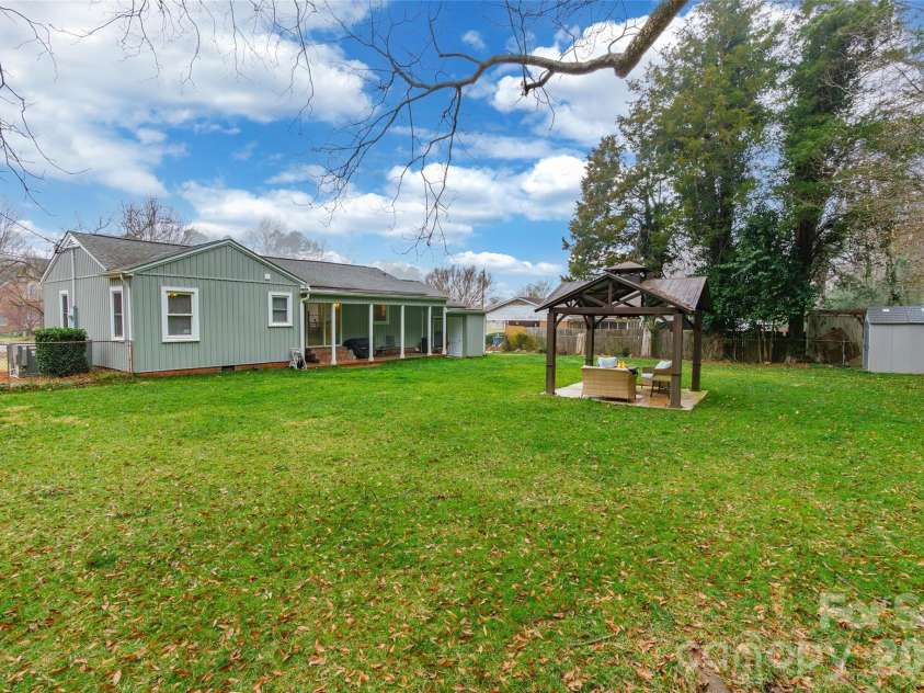 245 Mellon Road, Belmont, NC 28012.  MLS# CAR4376180, YatesRealty ID 16979. 