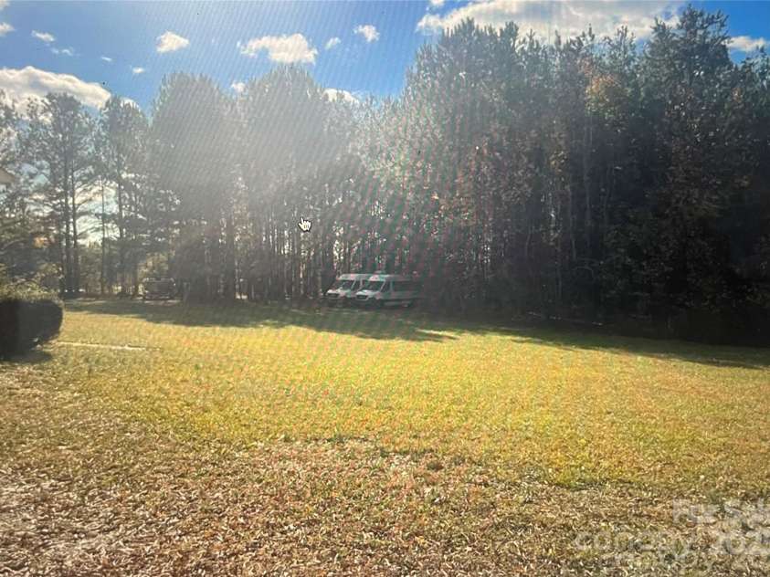 14818 Hooks Road, Matthews, NC 28105.  MLS# CAR4224349, YatesRealty ID 1698. 