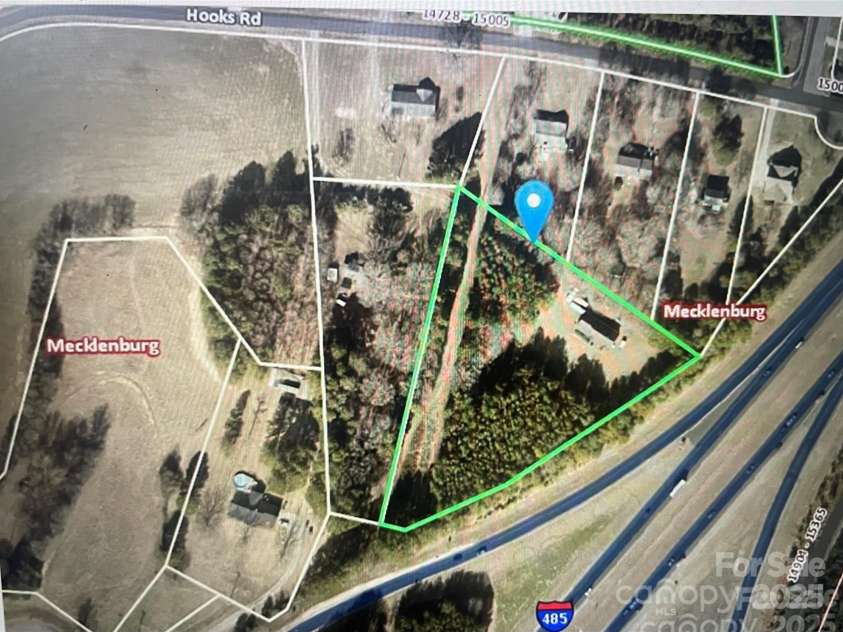 14818 Hooks Road, Matthews, NC 28105.  MLS# CAR4224349, YatesRealty ID 1698. 
