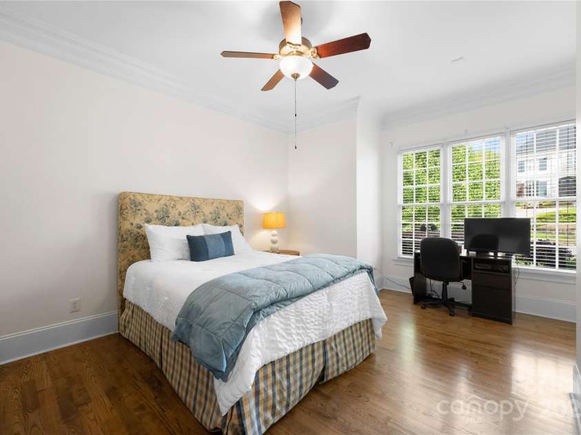 1754 Sterling Road, Charlotte, NC 28209.  MLS# CAR4223430, YatesRealty ID 1698. 