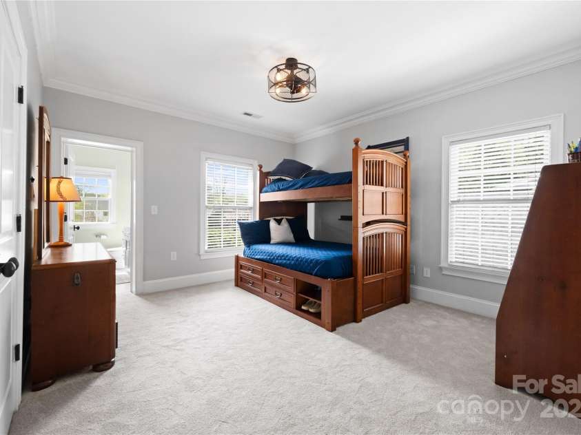 1754 Sterling Road, Charlotte, NC 28209.  MLS# CAR4223430, YatesRealty ID 1698. 