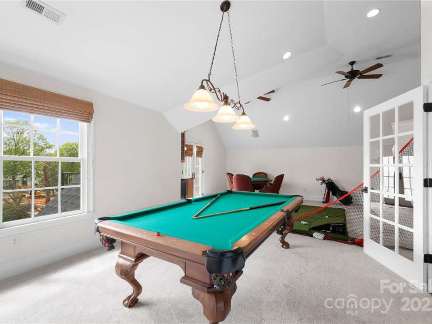 1754 Sterling Road, Charlotte, NC 28209.  MLS# CAR4223430, YatesRealty ID 1698. 