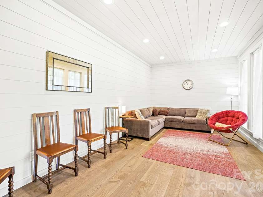261 Rock Face Trail, Highlands, NC 28741.  MLS# CAR4376026, YatesRealty ID 16980. 