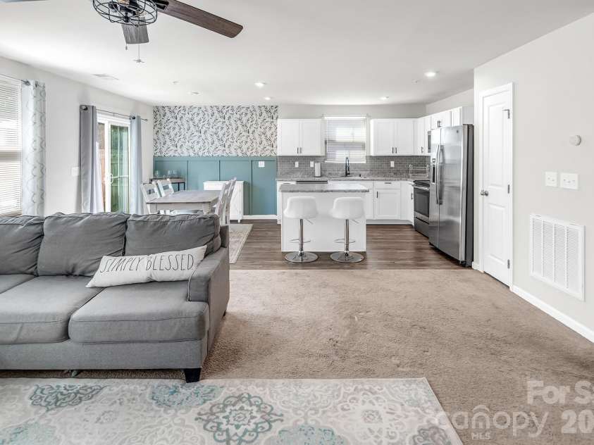 2458 Thorn Spring Lane, Concord, NC 28025.  MLS# CAR4375757, YatesRealty ID 16981. 