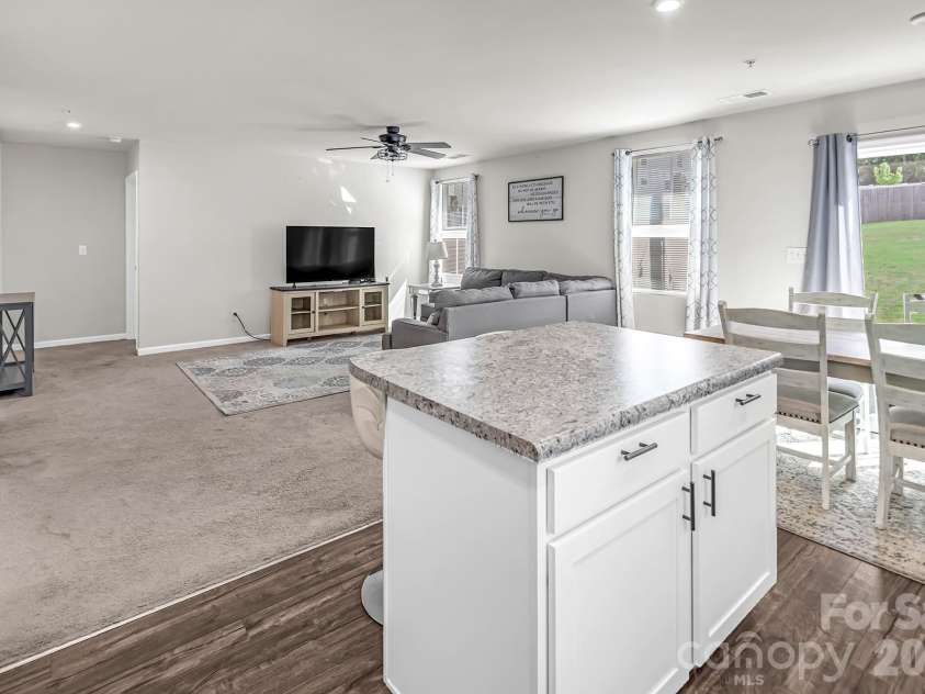 2458 Thorn Spring Lane, Concord, NC 28025.  MLS# CAR4375757, YatesRealty ID 16981. 