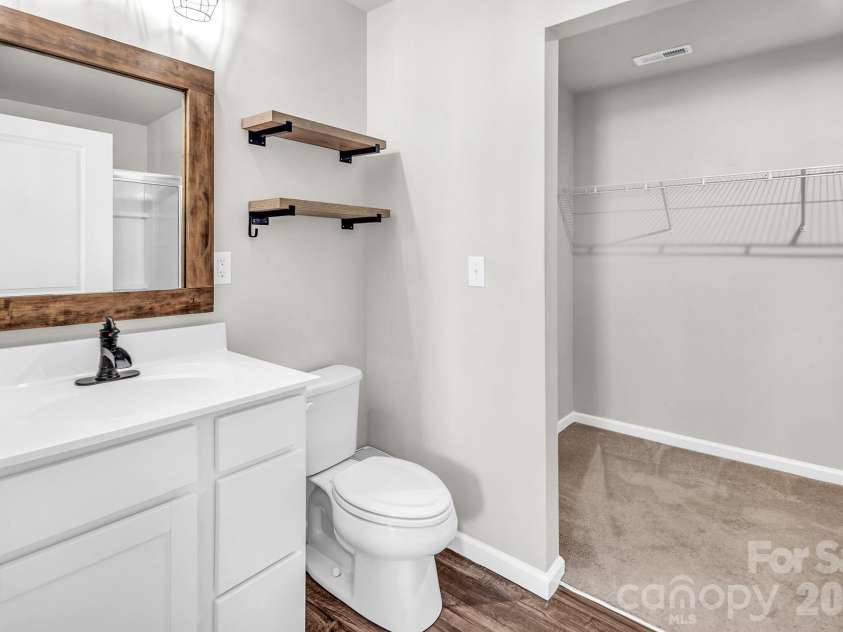 2458 Thorn Spring Lane, Concord, NC 28025.  MLS# CAR4375757, YatesRealty ID 16981. 