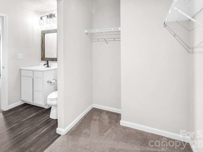 2458 Thorn Spring Lane, Concord, NC 28025.  MLS# CAR4375757, YatesRealty ID 16981. 