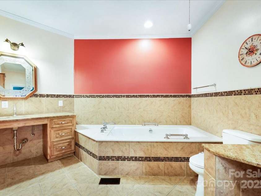 3024 Kern Drive, Salisbury, NC 28147.  MLS# CAR4214944, YatesRealty ID 16982. 