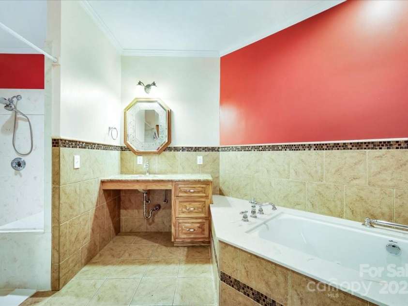 3024 Kern Drive, Salisbury, NC 28147.  MLS# CAR4214944, YatesRealty ID 16982. 