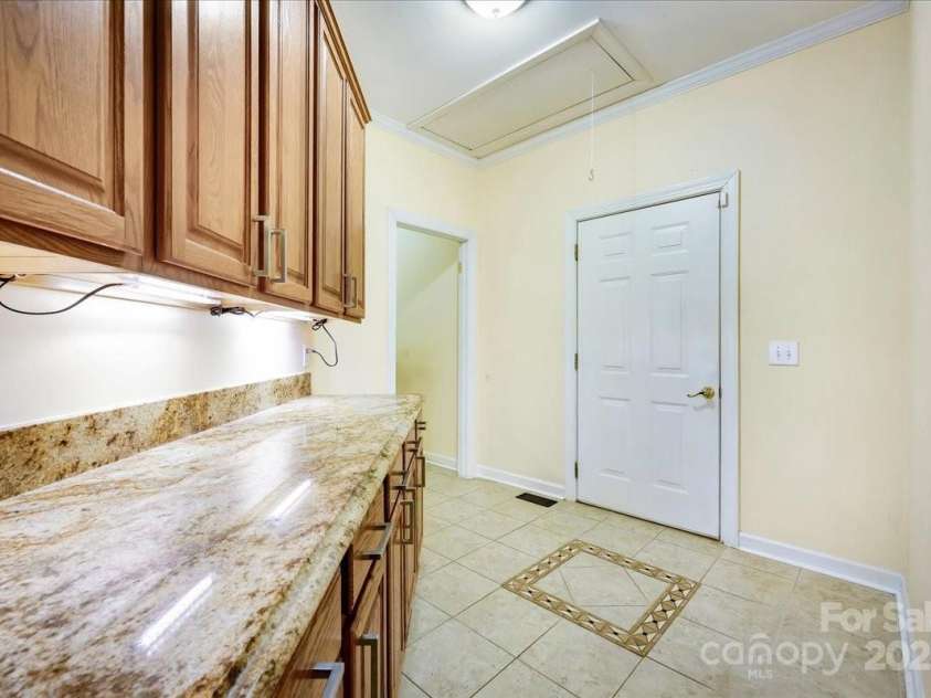 3024 Kern Drive, Salisbury, NC 28147.  MLS# CAR4214944, YatesRealty ID 16982. 