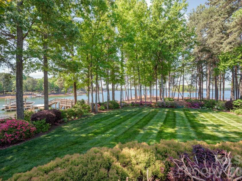 155 Union Chapel Drive, Mooresville, NC 28117.  MLS# CAR4375009, YatesRealty ID 16983. 
