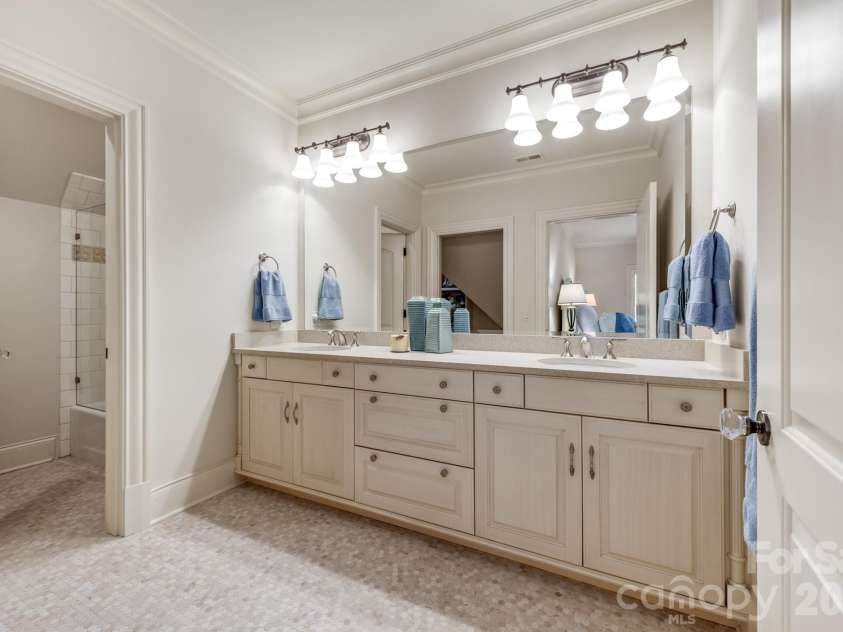155 Union Chapel Drive, Mooresville, NC 28117.  MLS# CAR4375009, YatesRealty ID 16983. 