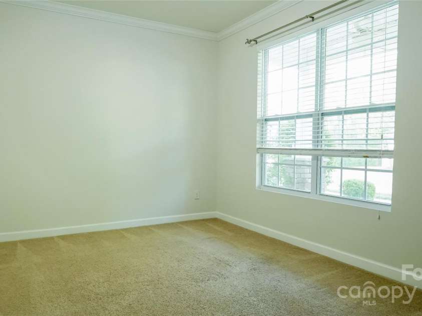 5808 Mcdowell Run Drive, Huntersville, NC 28078.  MLS# CAR4246629, YatesRealty ID 16983. 