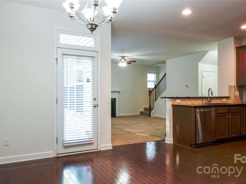 5808 Mcdowell Run Drive, Huntersville, NC 28078.  MLS# CAR4246629, YatesRealty ID 16983. 