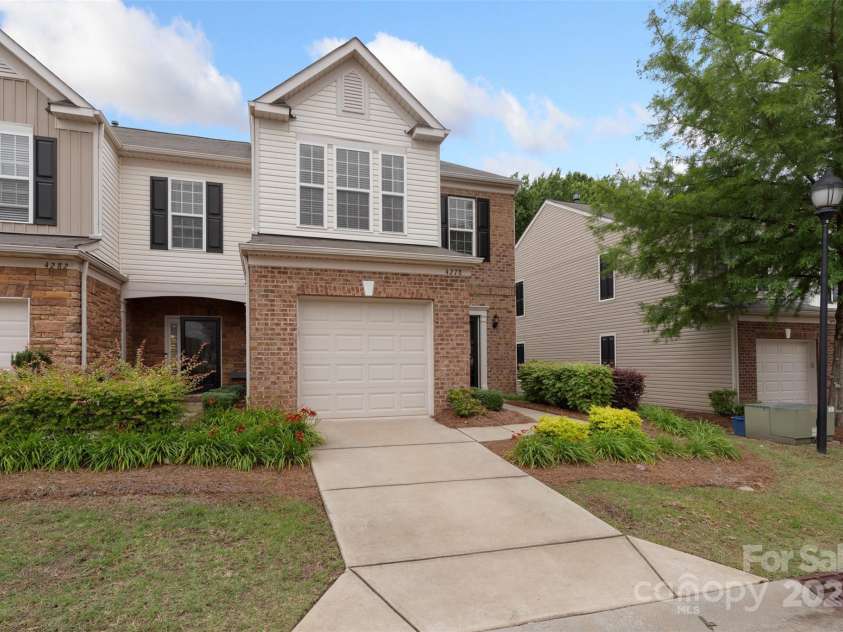 4278 Park South Station Boulevard, Charlotte, NC 28210.  MLS# CAR4263569, YatesRealty ID 16984. 