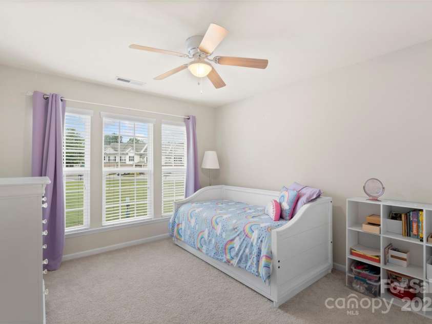 4278 Park South Station Boulevard, Charlotte, NC 28210.  MLS# CAR4263569, YatesRealty ID 16984. 