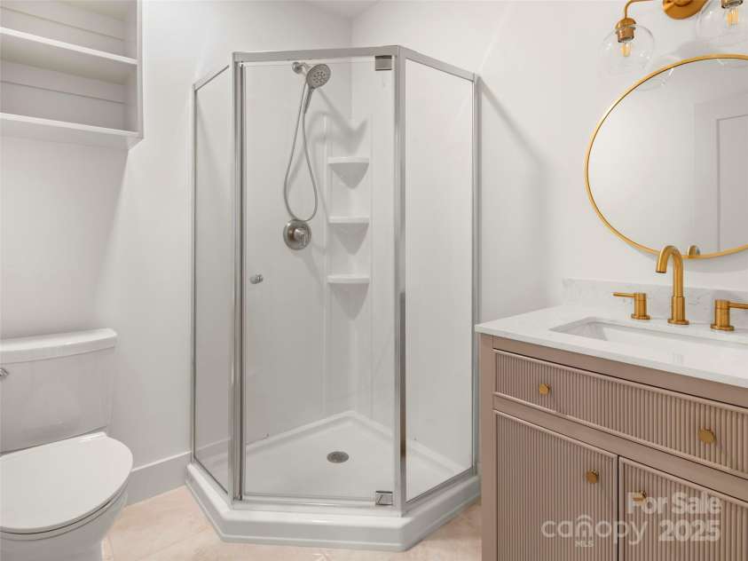 10 Slate Drive, Candler, NC 28715.  MLS# CAR4319309, YatesRealty ID 16985. 