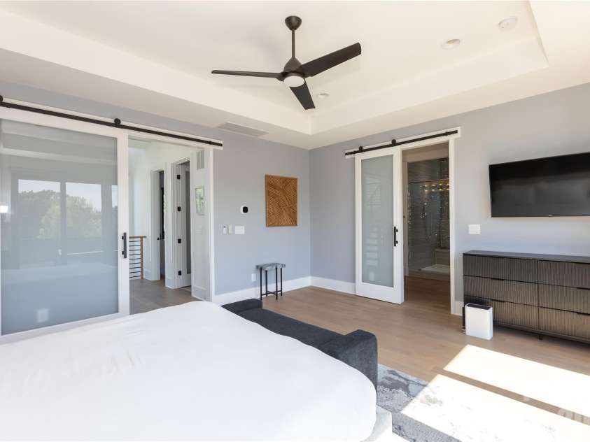308 Frazier Avenue, Charlotte, NC 28216.  MLS# CAR4374291, YatesRealty ID 16985. 