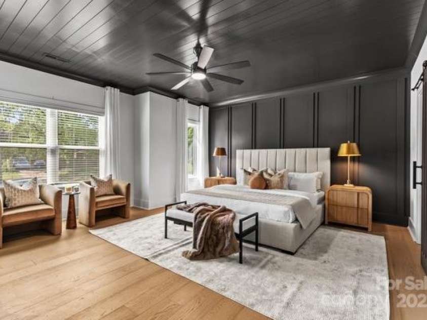 3256 Brixton Court, Charlotte, NC 28205.  MLS# CAR4247965, YatesRealty ID 16987. 