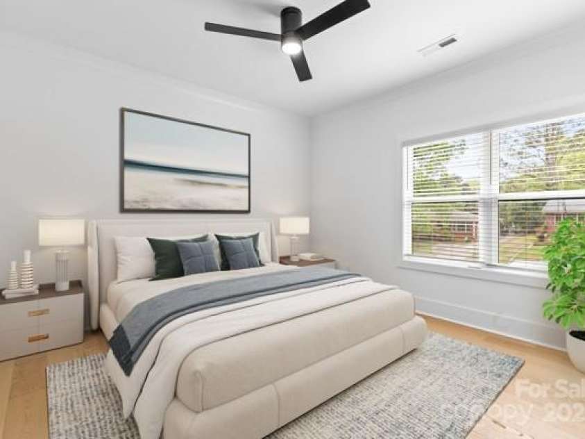 3256 Brixton Court, Charlotte, NC 28205.  MLS# CAR4247965, YatesRealty ID 16987. 