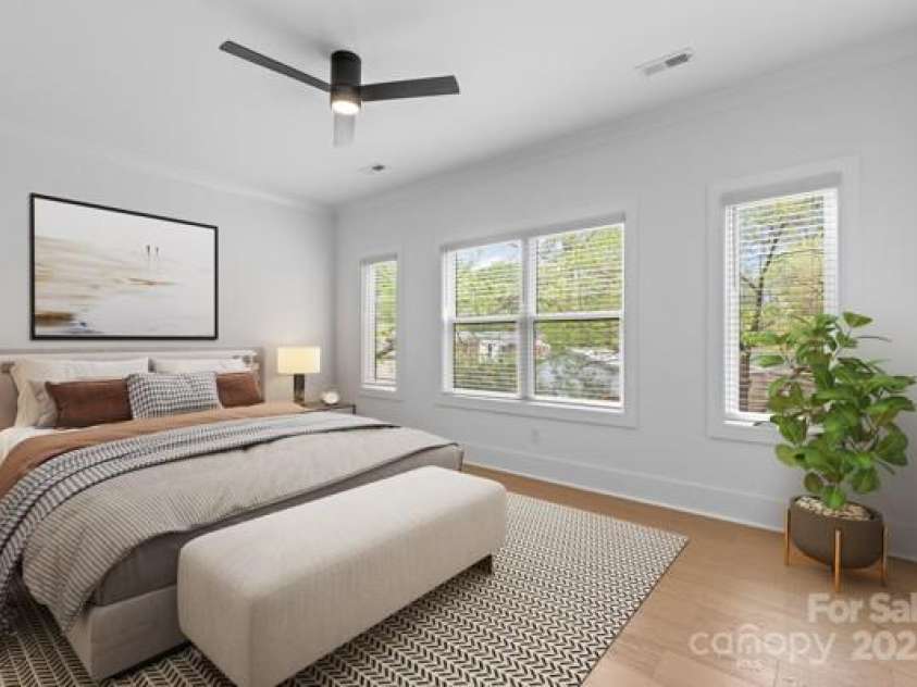 3256 Brixton Court, Charlotte, NC 28205.  MLS# CAR4247965, YatesRealty ID 16987. 
