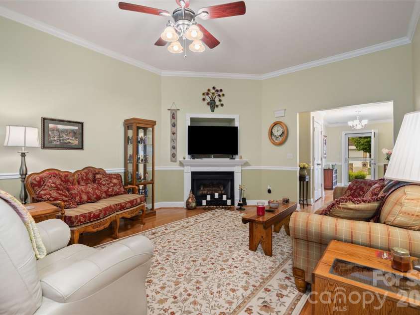 66 Kenai Trail, Waynesville, NC 28786.  MLS# CAR4374058, YatesRealty ID 16987. 