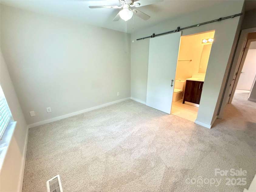 1519 Briar Creek Road, Charlotte, NC 28205.  MLS# CAR4265364, YatesRealty ID 16989. 