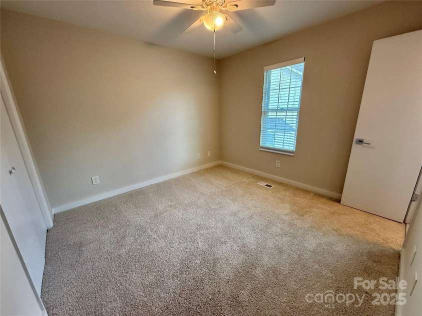 1519 Briar Creek Road, Charlotte, NC 28205.  MLS# CAR4265364, YatesRealty ID 16989. 