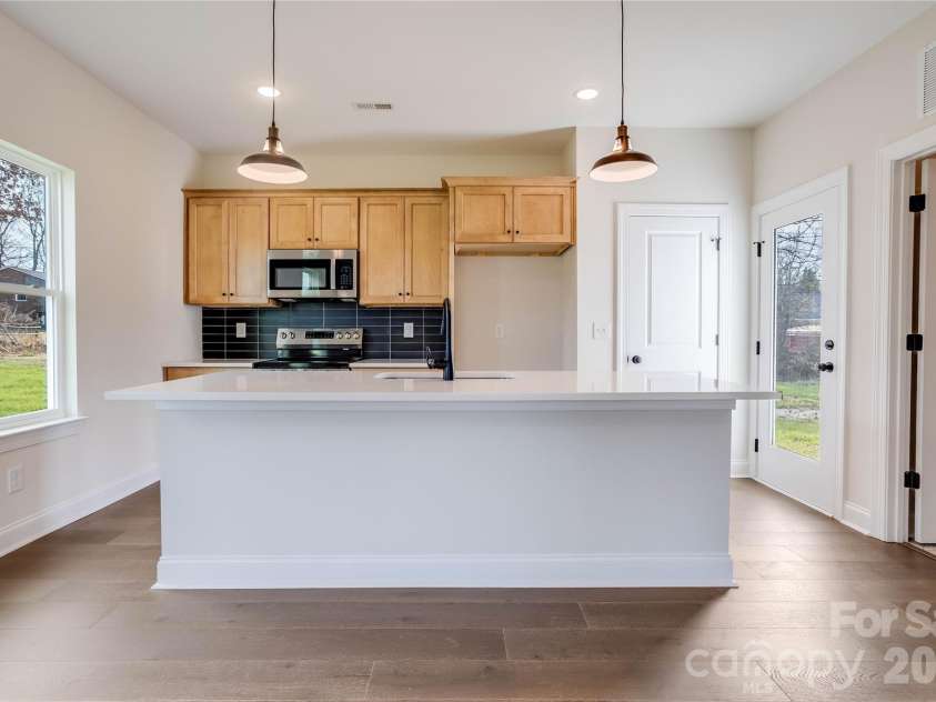 107 Tara Terrace, Kings Mountain, NC 28086.  MLS# CAR4309228, YatesRealty ID 1699. 