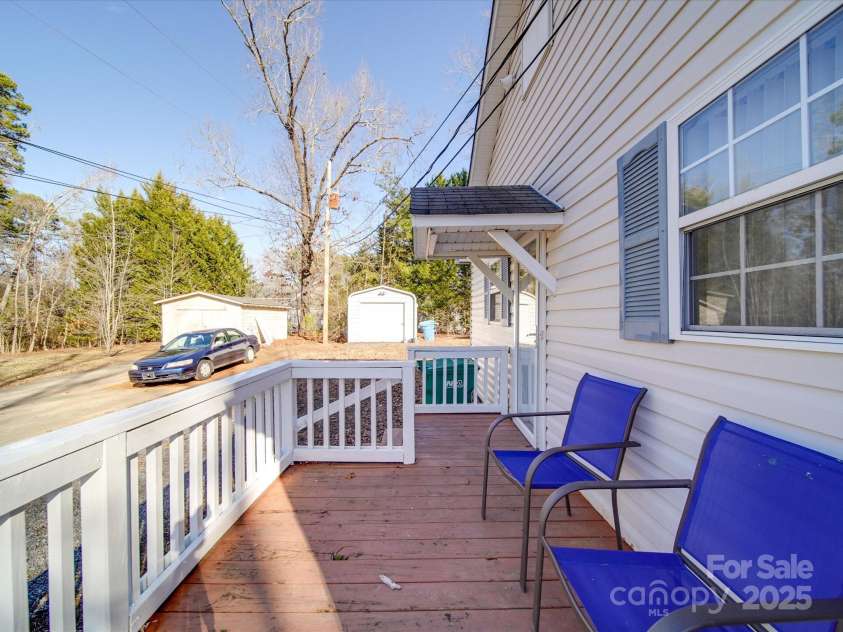 141 Linwood Drive, Albemarle, NC 28001.  MLS# CAR4218154, YatesRealty ID 1699. 