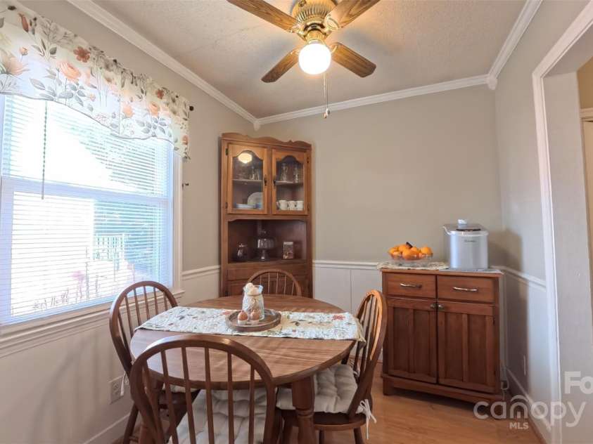 1521 Herrin Avenue, Charlotte, NC 28205.  MLS# CAR4316384, YatesRealty ID 1699. 