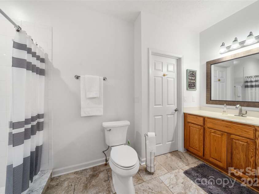 148 Broyles Road, Hendersonville, NC 28791.  MLS# CAR4249283, YatesRealty ID 16990. 