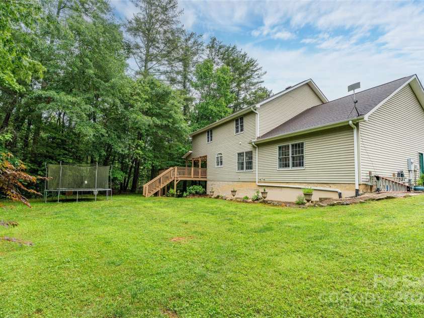 148 Broyles Road, Hendersonville, NC 28791.  MLS# CAR4249283, YatesRealty ID 16990. 