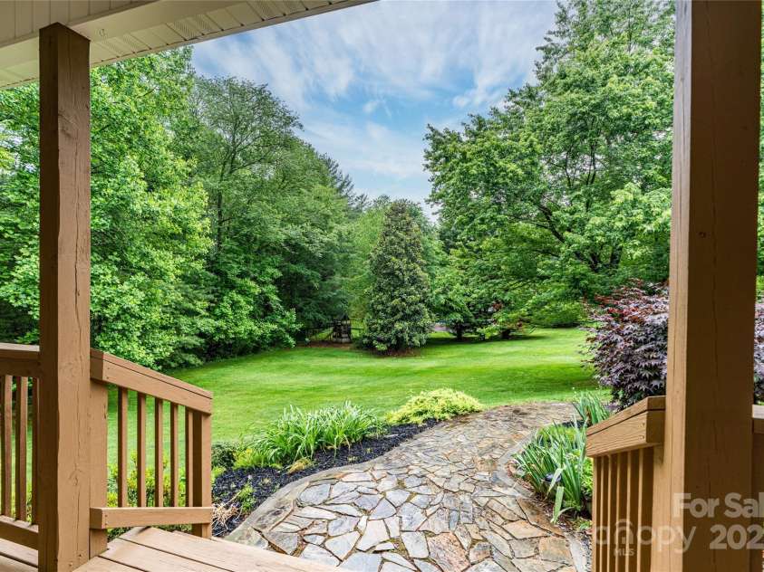 148 Broyles Road, Hendersonville, NC 28791.  MLS# CAR4249283, YatesRealty ID 16990. 