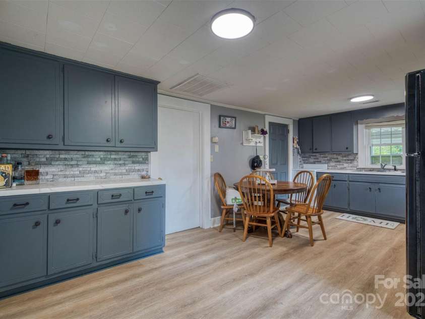 175 Duke Street, Granite Falls, NC 28630.  MLS# CAR4263055, YatesRealty ID 16991. 