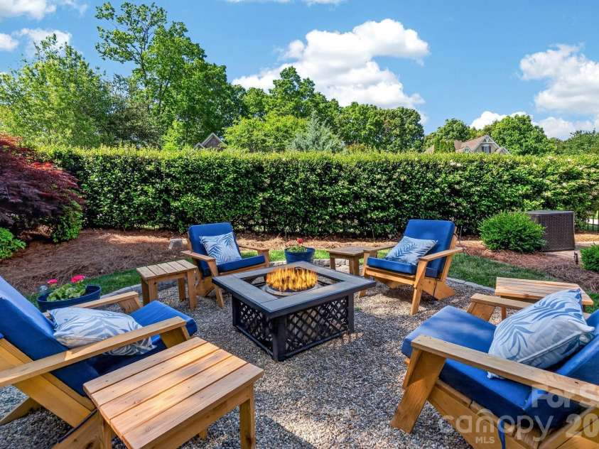 7835 Sand Trap Lane, Stanley, NC 28164.  MLS# CAR4372005, YatesRealty ID 16991. 