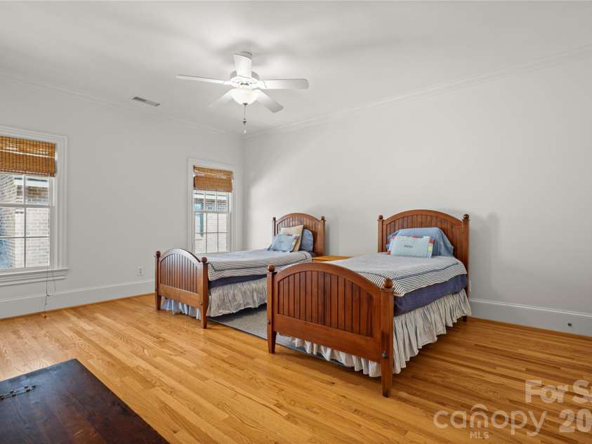 2046 Hopedale Avenue, Charlotte, NC 28207.  MLS# CAR4371805, YatesRealty ID 16992. Bedroom 2