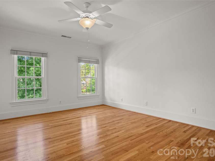 2046 Hopedale Avenue, Charlotte, NC 28207.  MLS# CAR4371805, YatesRealty ID 16992. Bedroom 4
