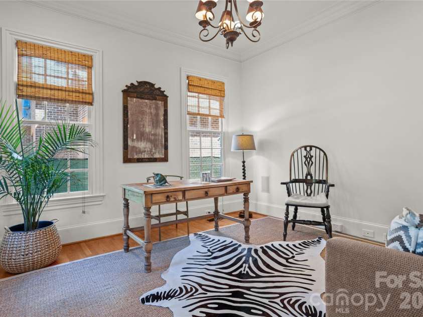 2046 Hopedale Avenue, Charlotte, NC 28207.  MLS# CAR4371805, YatesRealty ID 16992. Light-filled private study