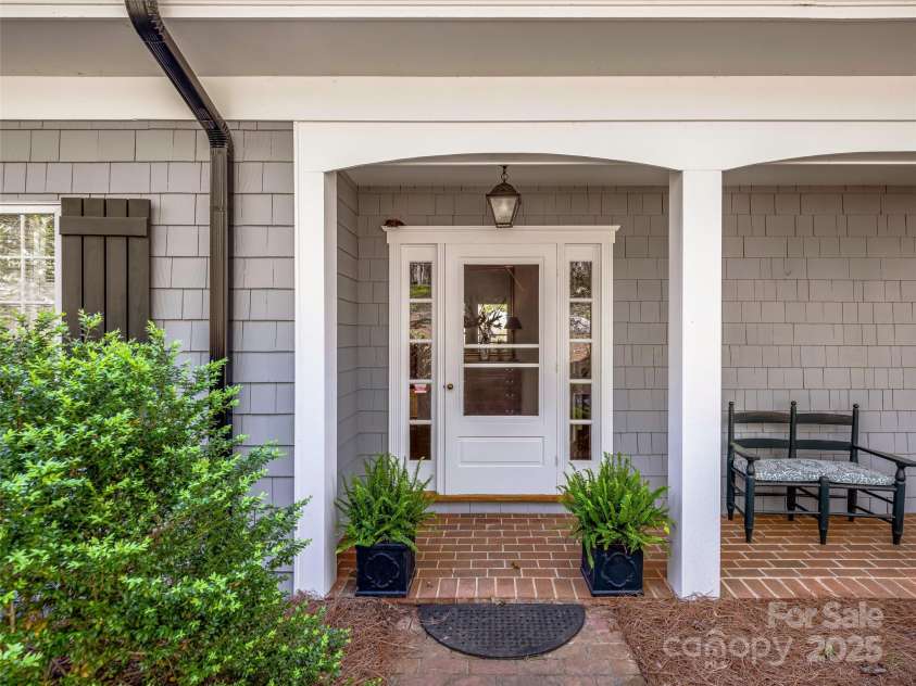 74 Forest Road, Asheville, NC 28803.  MLS# CAR4223182, YatesRealty ID 16992. 