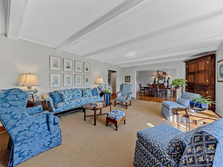 74 Forest Road, Asheville, NC 28803.  MLS# CAR4223182, YatesRealty ID 16992. Living room